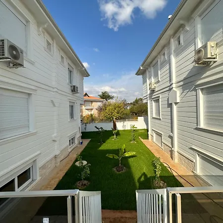 Villa Doğa Içinde Lüx Konforlu Antalya